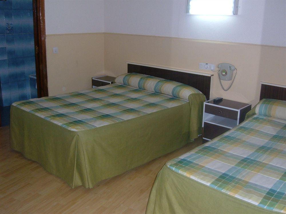 Hostal Olga Madri Exterior foto